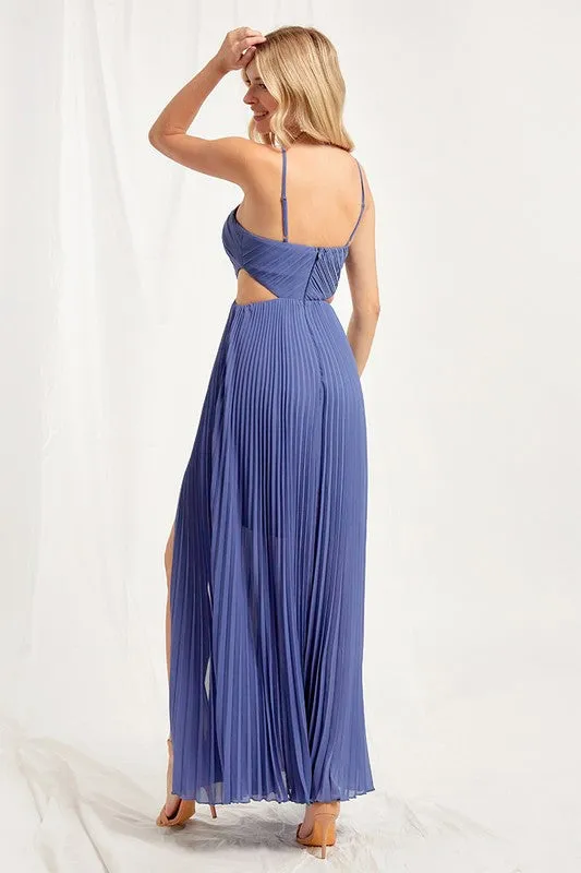 Beachside Halter Cut Out A-line Pleated Dress (Blue)