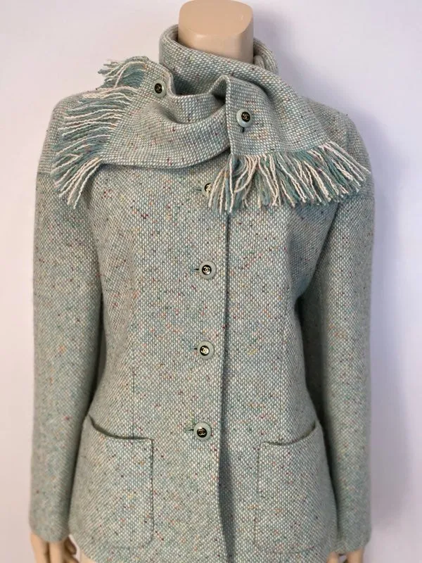 Chanel Pastel Green Wool Tweed Jacket with removable Scarf US 4/6/8