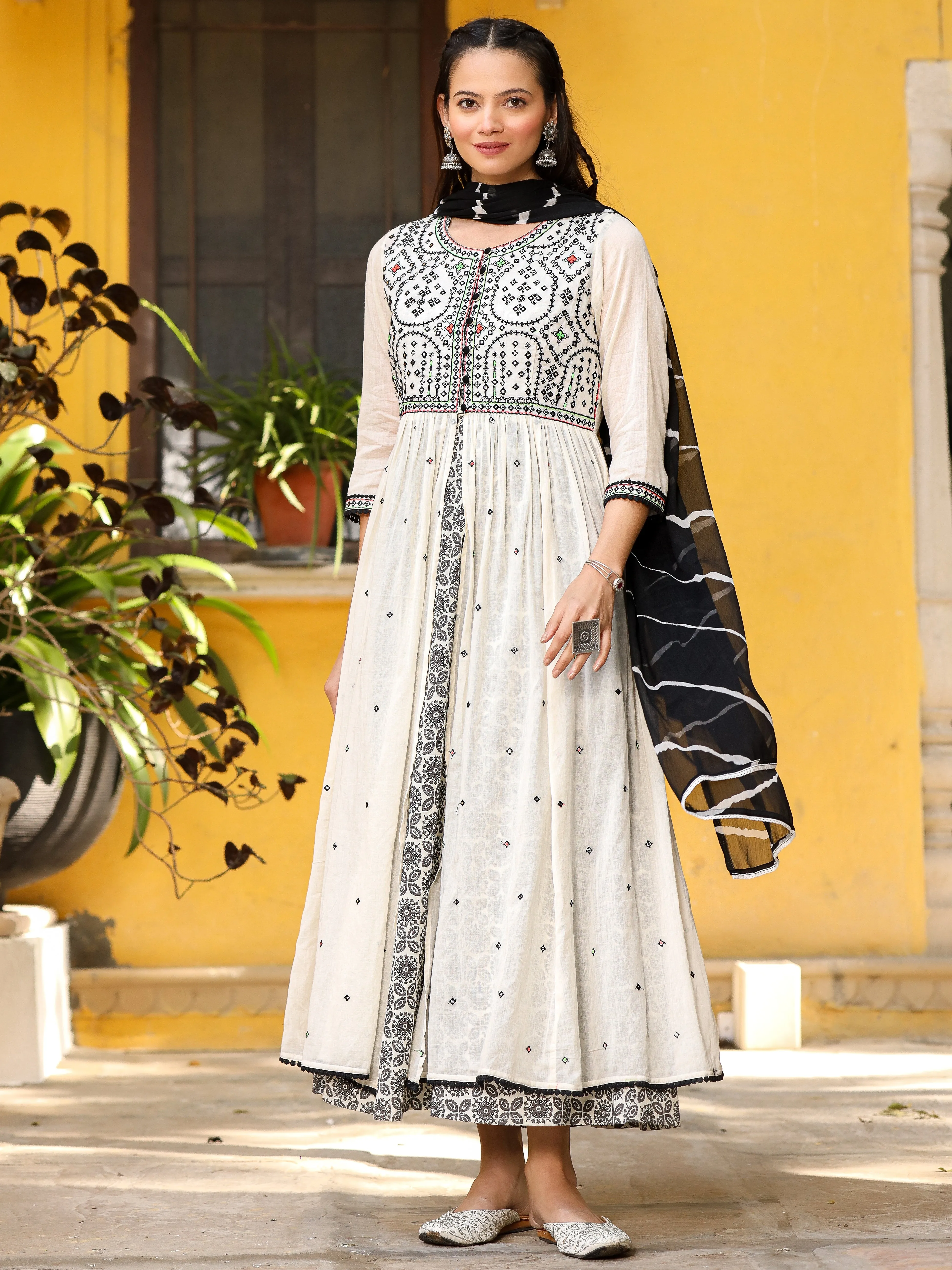 Juniper Off-White & Black Cotton  Embroidered Anarkali Dress With Jacket & Tie-Dye Dupatta